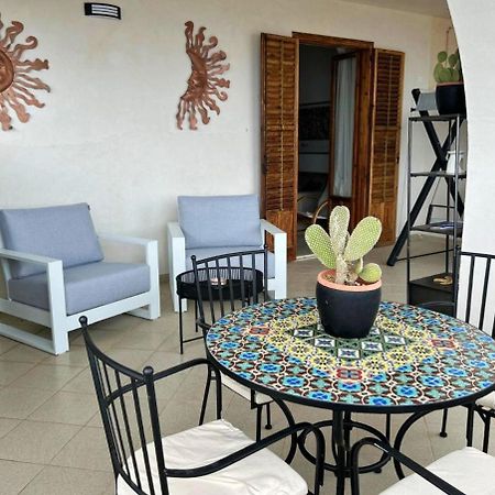 Terrazza Soleluna Марина-ді-Модіка Екстер'єр фото