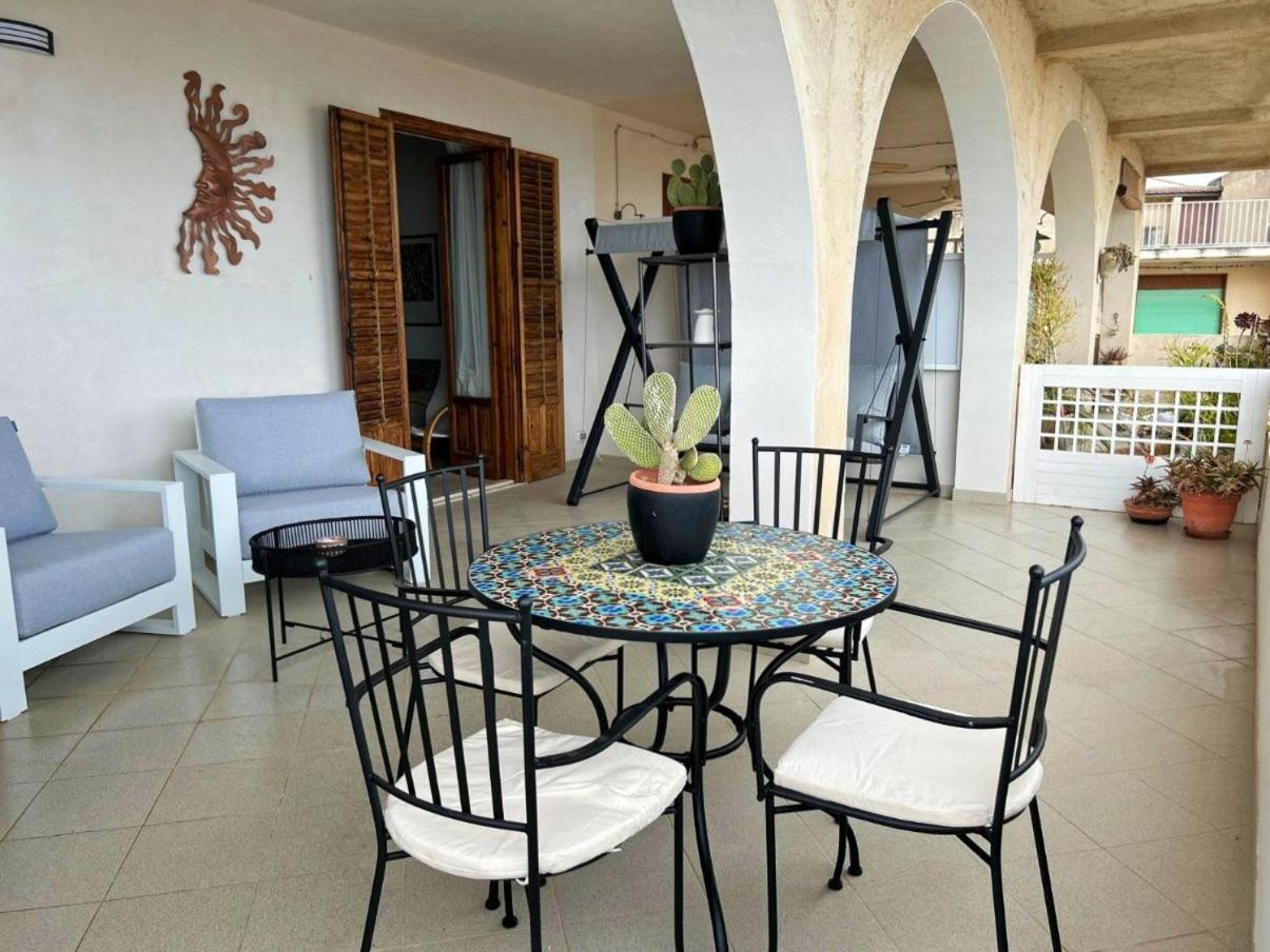 Terrazza Soleluna Марина-ді-Модіка Екстер'єр фото